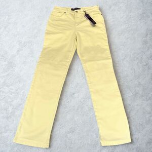 Gloria Vanderbilt Sunny Straight Leg Jeans